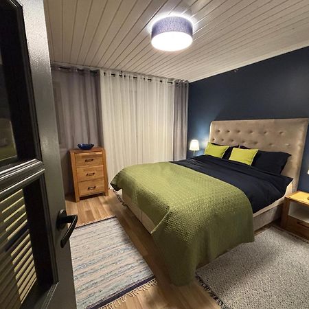 Manni Homestay Курессааре Экстерьер фото