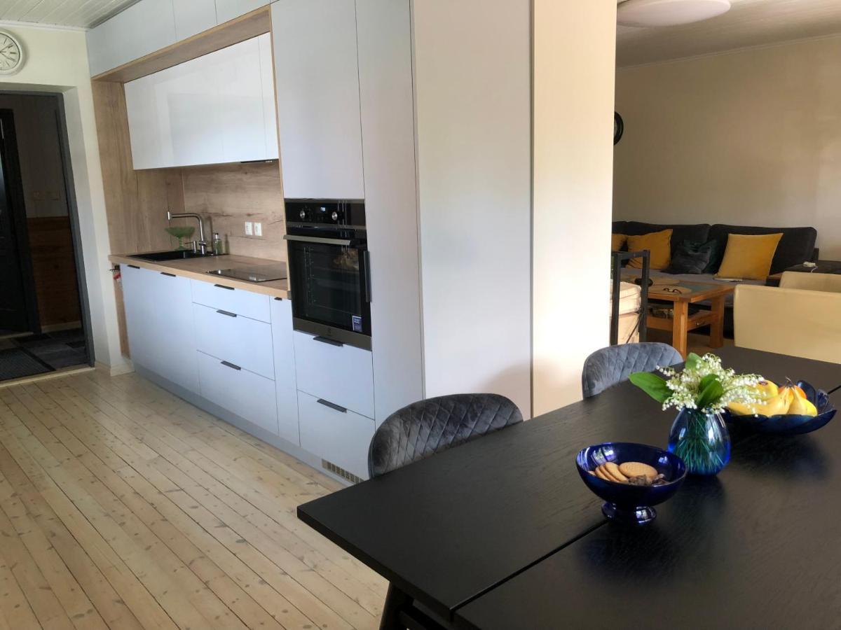 Manni Homestay Курессааре Экстерьер фото